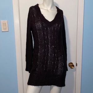 Long Sleeve V-neck Ysatis black knit sweater dress